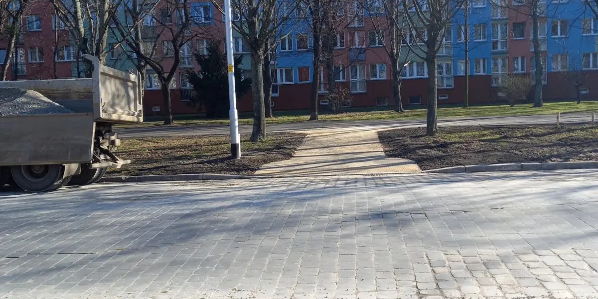 Remont ul. Komandorskiej od ul. Swobodnej do ul. Wielkiej