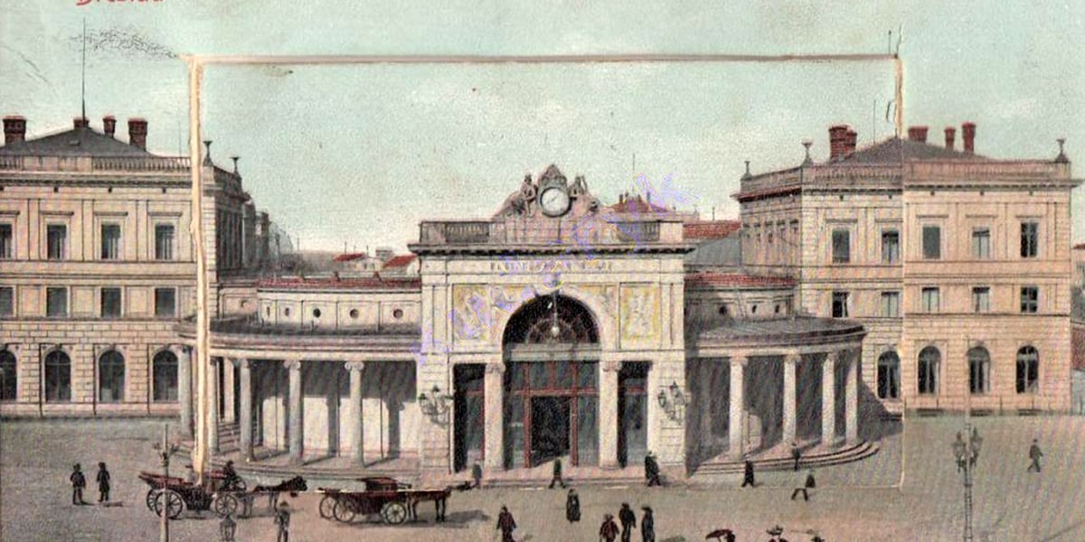 Na zdjęciu Dworzec Świebodzki na pocztówce, 1905-1915