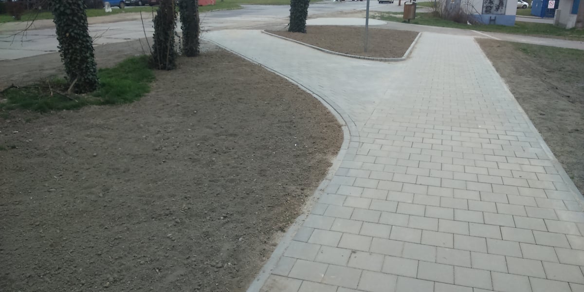 Budowa chodnika wzdłuż ul. Bogedaina - Tarnogaj