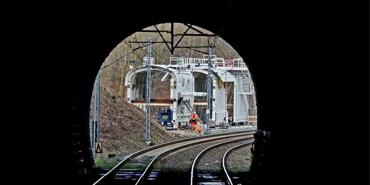 Tunel trzciński 