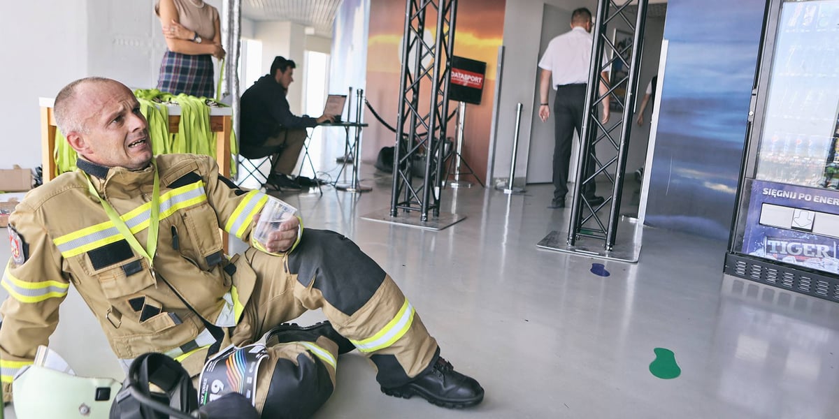 Strażak podczas poprzedniej edycji Sky Tower Run