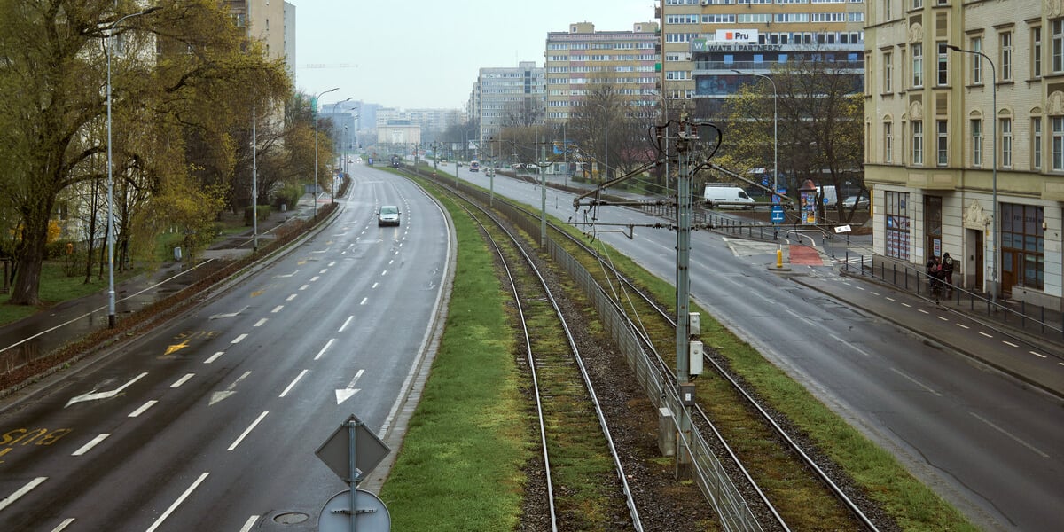 Wrocław bez samochodów, Wielkanoc 2023. Widok na ulicę Legnicką