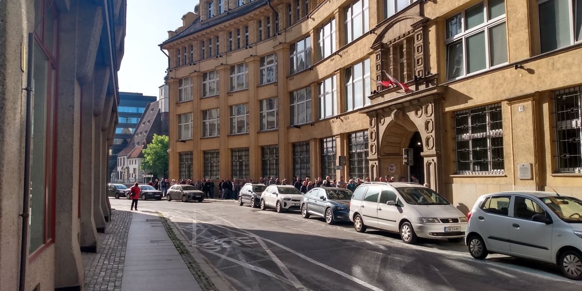 Kolejka przed NBP, 22 maja 2023