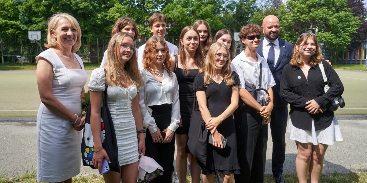 Zakończenie roku szkolnego w VIII Liceum Ogólnokształcącym we Wrocławiu