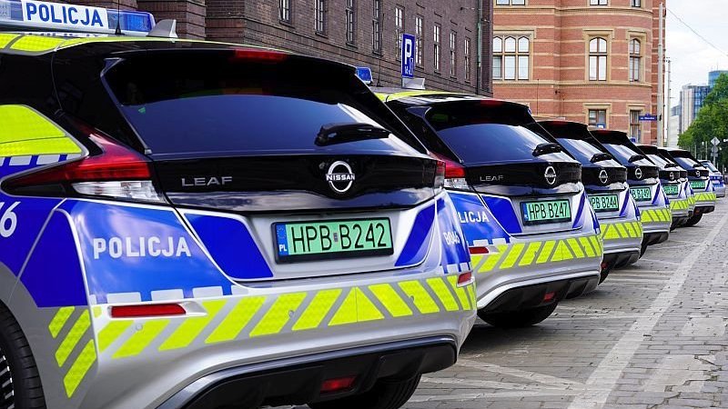 Nowe elektryczne radiowozy dla dolnośląskich policjantów