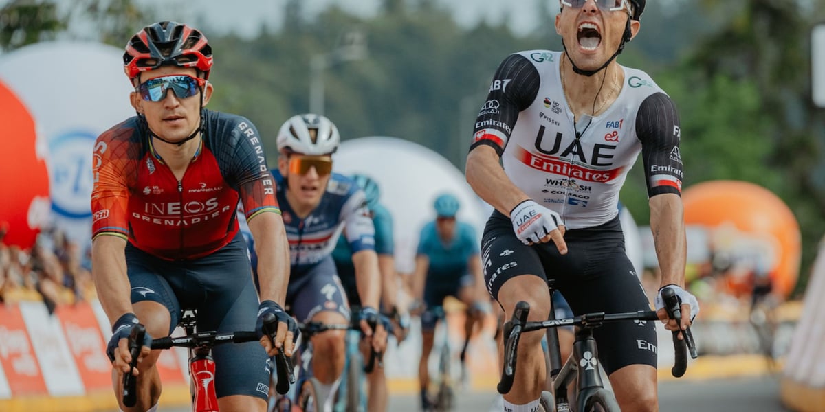 Zawodnicy na trasie trzeciego etapu Tour de Pologne 2023