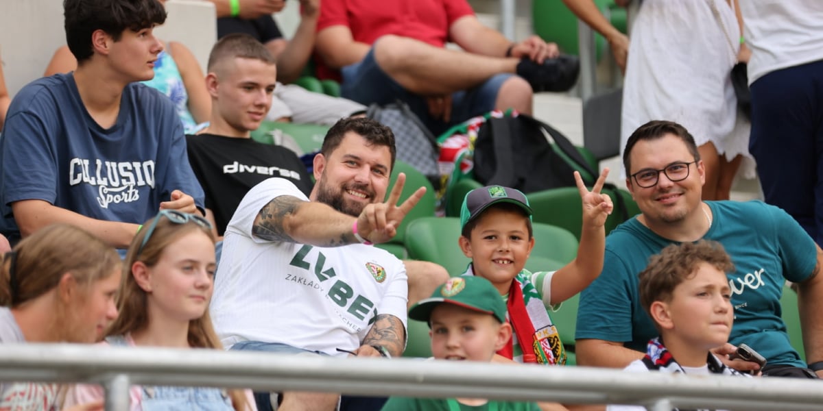 Kibice podczas meczu Śląsk Wrocław - Lech Poznań na Tarczyński Arena. 