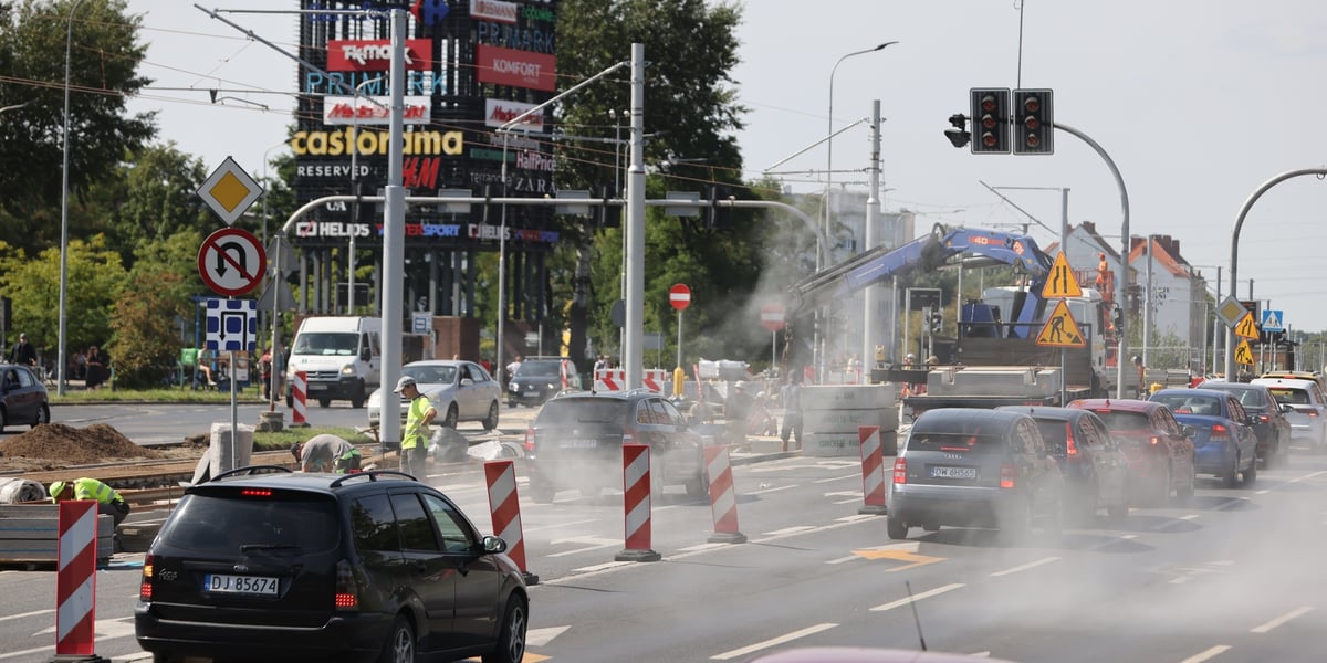 Remont torowiska przy ul. Legnickiej we Wrocławiu