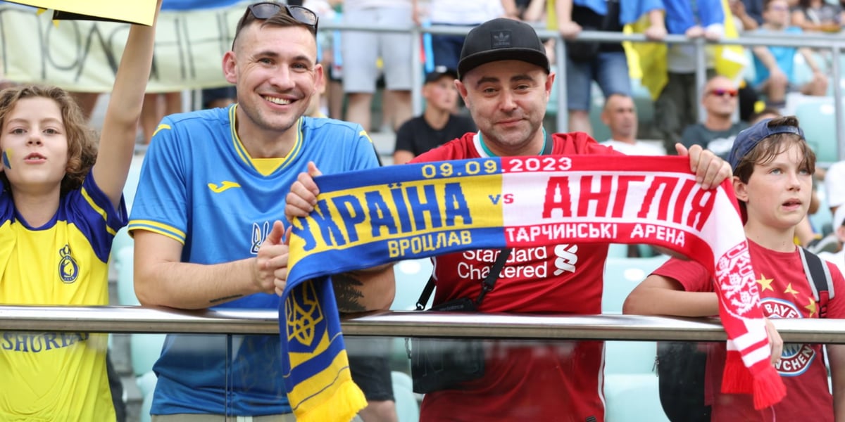 Kibice na meczu Ukraina - Anglia na Tarczyński Arenie