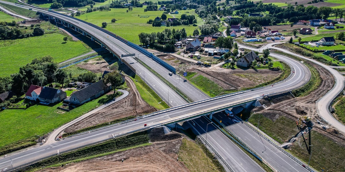 Droga S3 i węzeł z lotu ptaka we wrześniu 2023