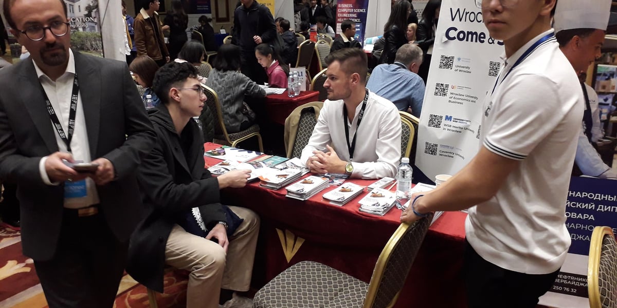 Na zdjęciu stoisko projektu Study in Wrocław podczas International Education Fair IEF 2023