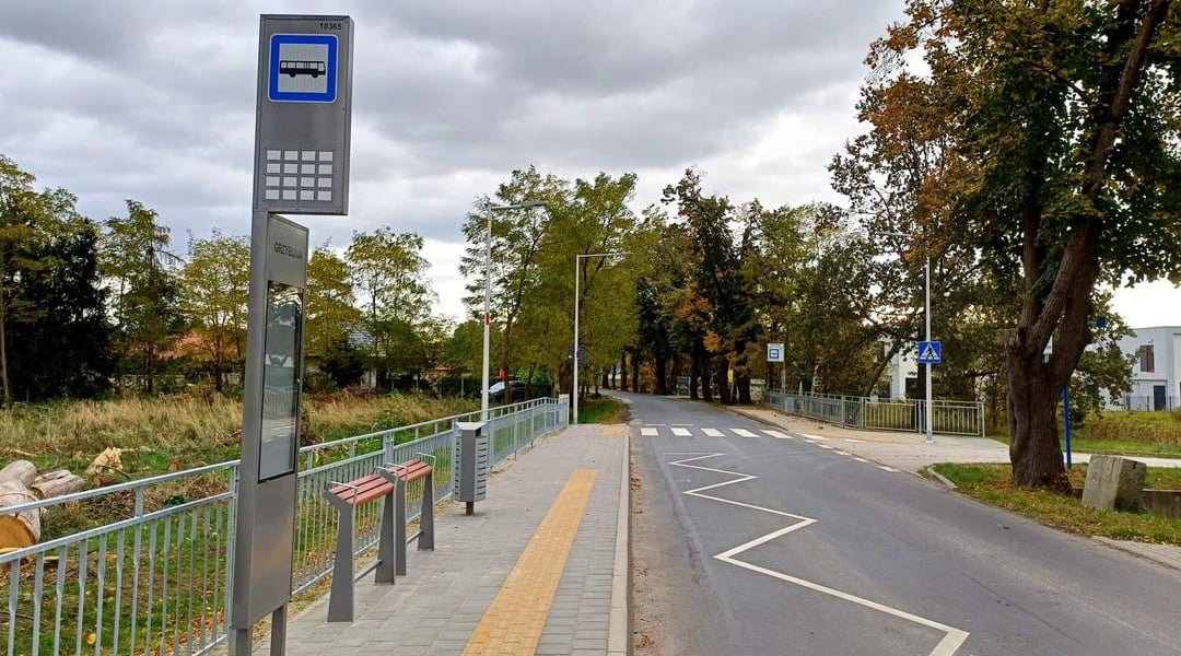 Nowy peron przystankowy dla autobusów przy ul. Dolnobrzeskiej