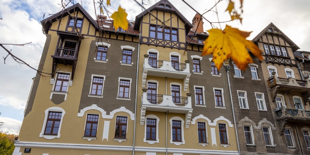 Kamienica przy ul. Śniadeckich 47