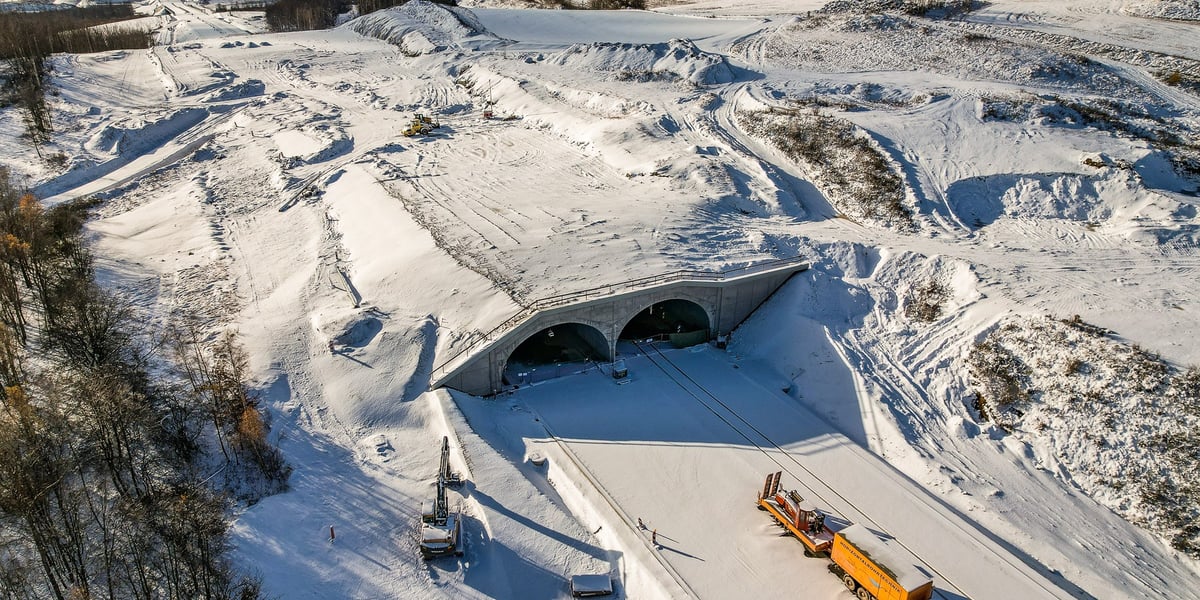 Tunel TS-32 na budowie S3 w zimowej odsłonie