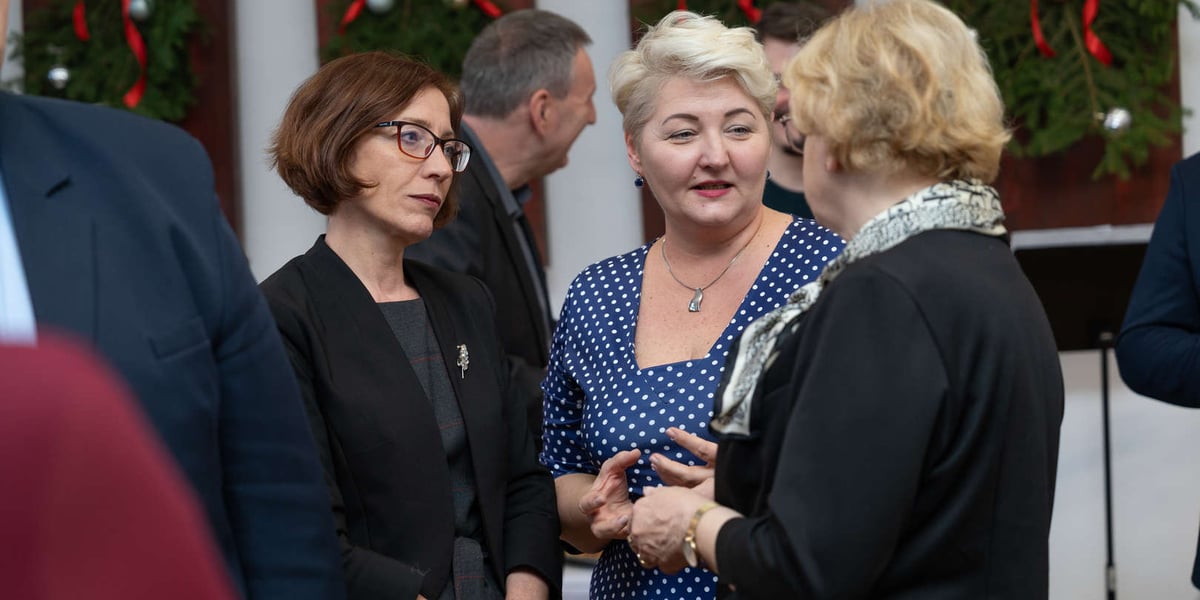 Spotkanie wigilijne dyrektorów szkół ponadpodstawowych i władz Wrocławia