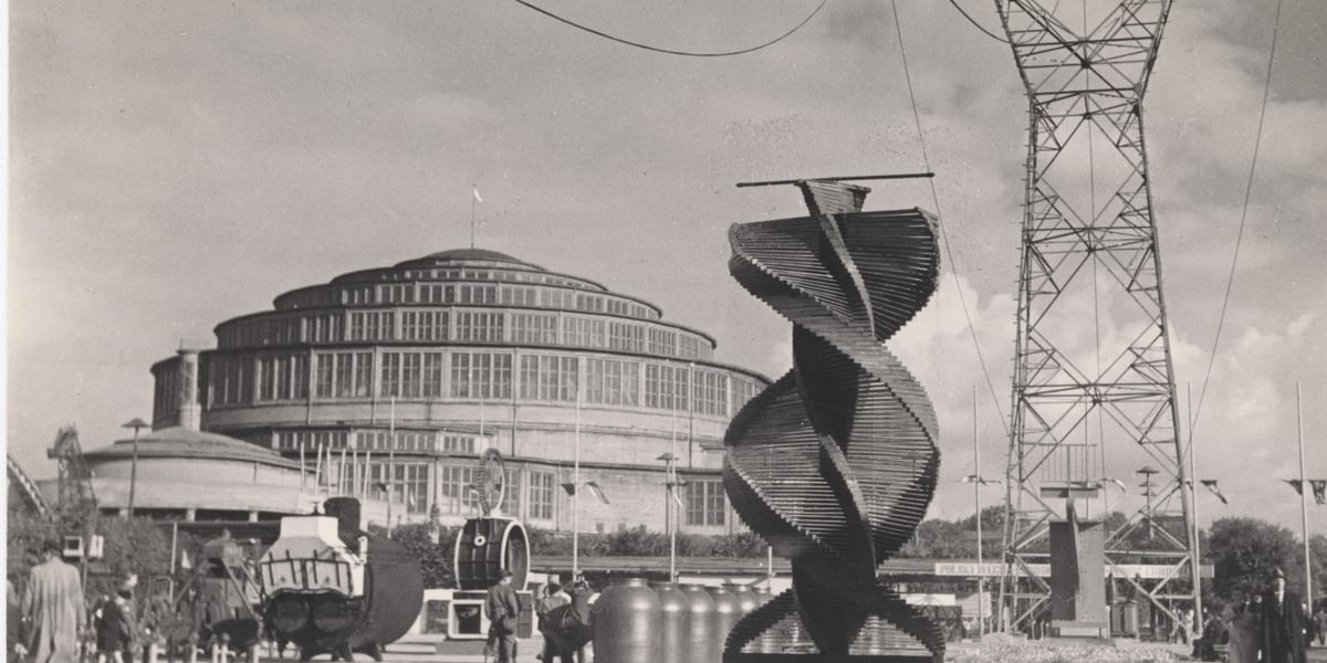 Wystawa Ziem Odzyskanych we Wrocławiu, 1948, autor Jan Bułhak