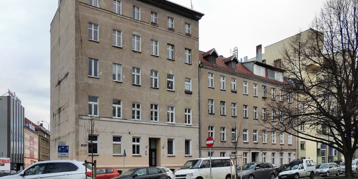 Budynek przy ul. Środkowej