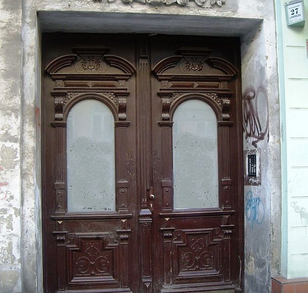 ul. Nowowiejska