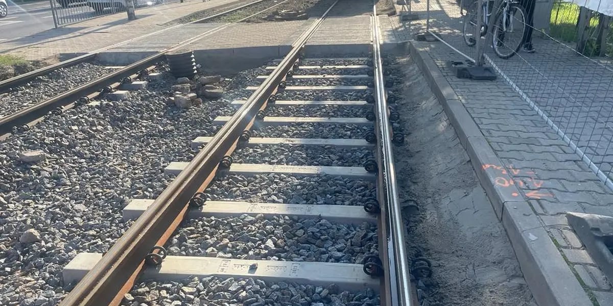 Modernizacja przejazdów drogowych w torowisku na ul. Kosmonautów