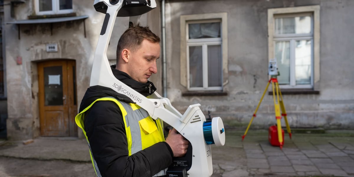 skanowanie budynków na Przedmieściu Oławskim