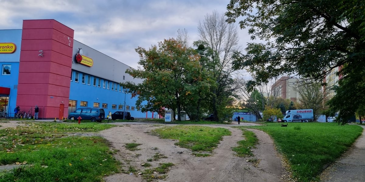 Park kieszonkowy przy ul. Szybowcowej - etap 1.
