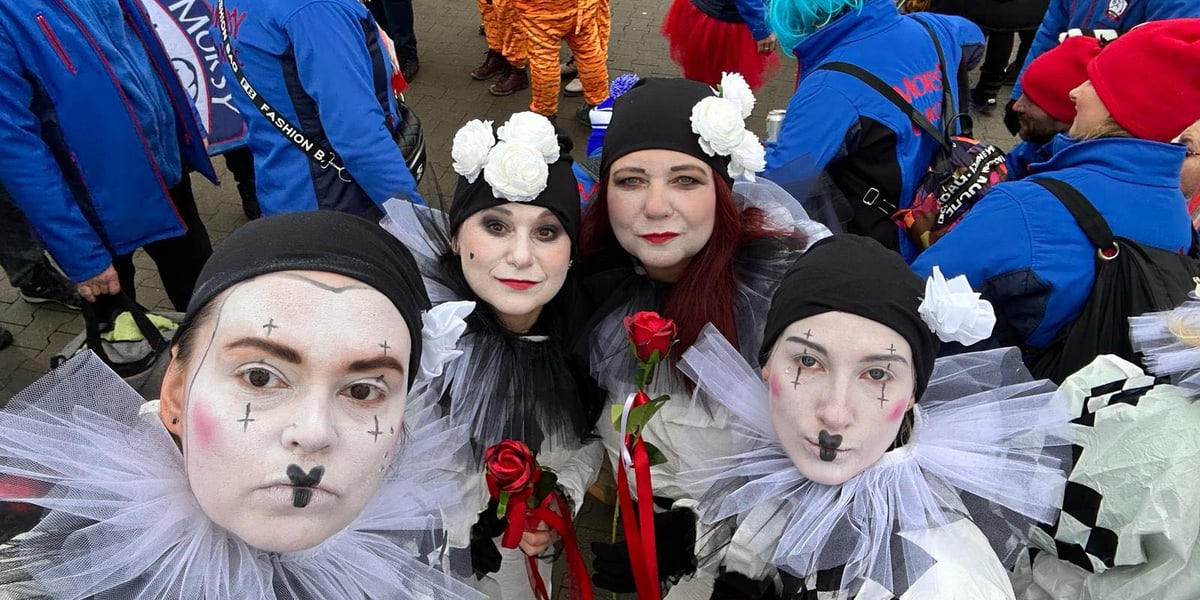 XXI Międzynarodowy Zlot Morsów w Mielnie odbył się w miniony weekend. Na zdjęciu morsy z Wrocławia