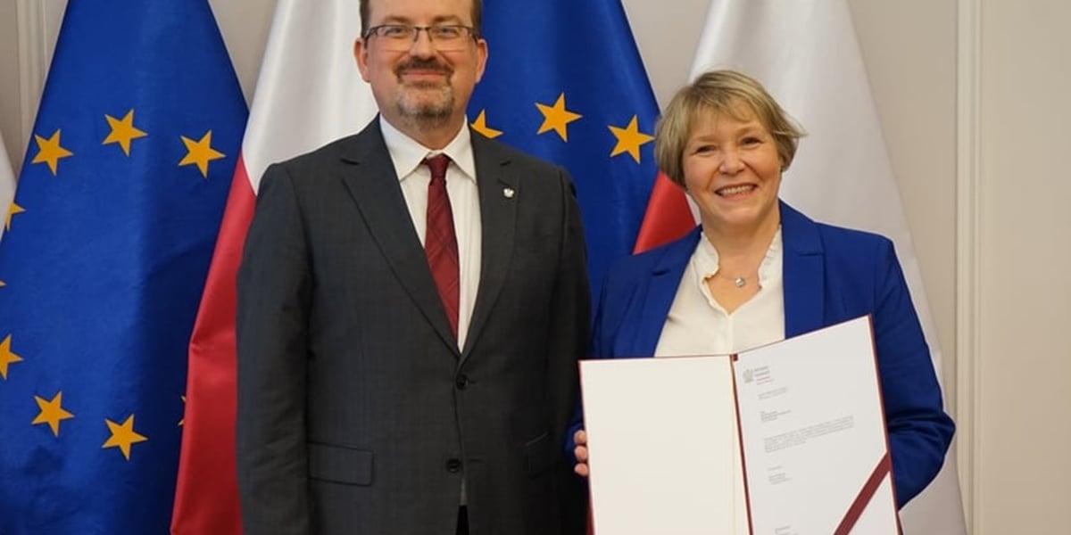 Ewa Skrzywanek, nowa Dolnośląska Kurator Oświaty, Maciej Awiżeń, wojewoda dolnośląski