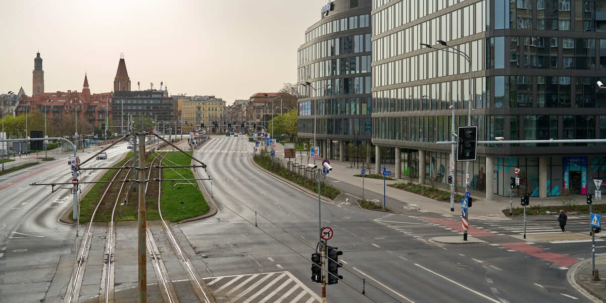 Puste miasto. Wrocław bez ludzi i bez samochodów. 31.03.2024