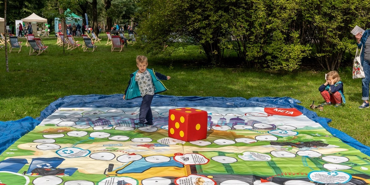 Piknik rodzinny. Zdjęcie ilustracyjne