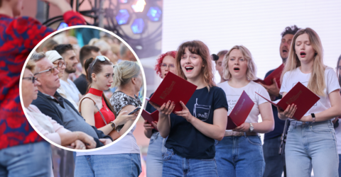 Koncert akademickich chórów "Harmonia Miasta" 24 czerwca 2024 r. Chórzystki (zdjęcie główne), publiczność (zdjęcie w kółku)  