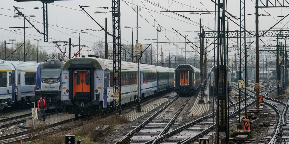 Pociągi na dworcu Wrocław Główny