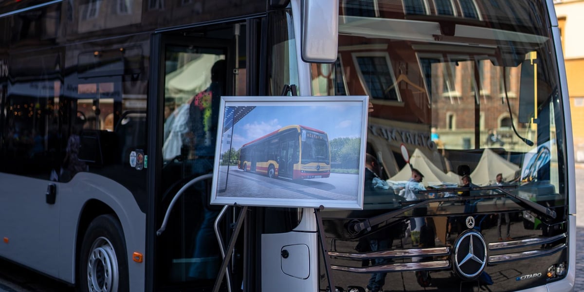 Nowoczesne autobusy zaczną kursować w sierpniu przyszłego roku. Wśród nich będzie 11 pojazdów elektrycznych 