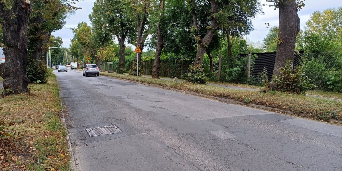 Ul. Ołtaszyńska przed wymianą nawierzchni