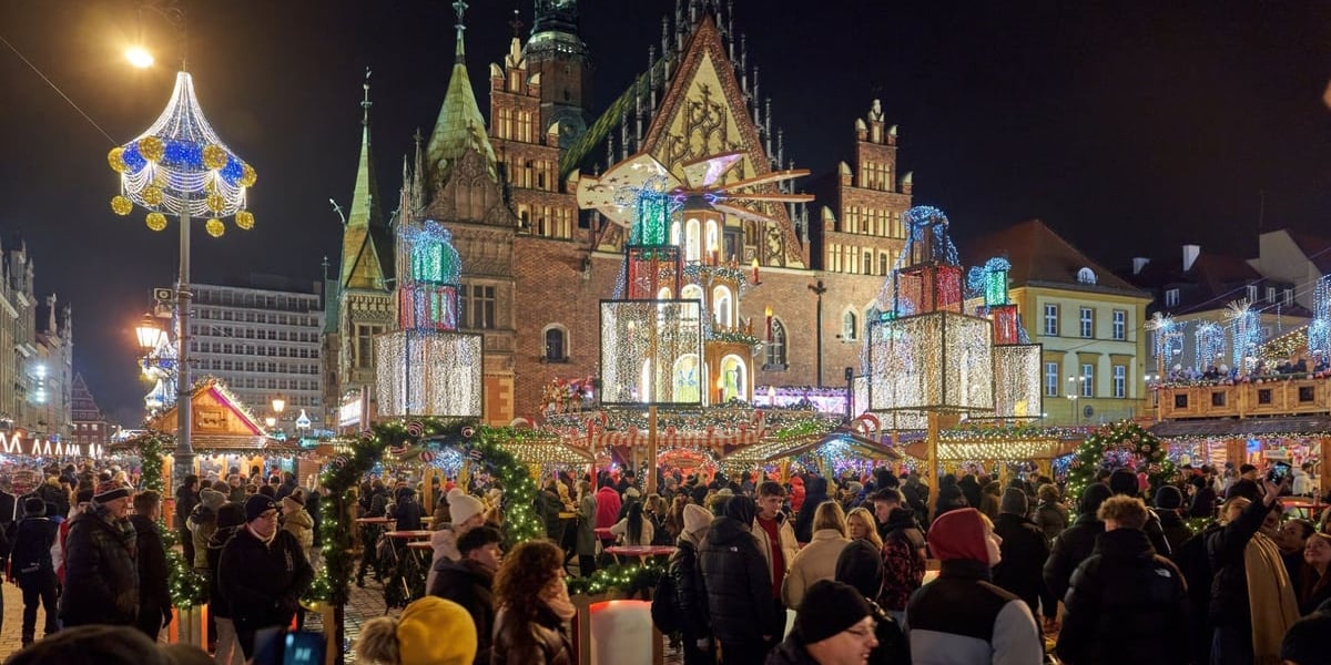 Jarmark Bożonarodzeniowy w Rynku we Wrocławiu 2023. 