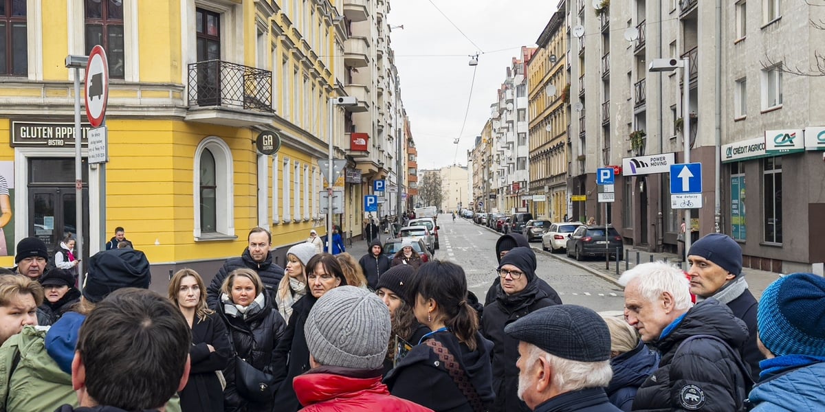 Spacer konsultacyjny dotyczący przyszłości ul. Szczytnickiej we Wrocławiu