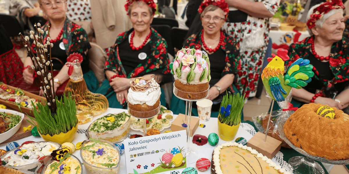 Prezentacja tradycyjnych stołów wielkanocnych i Jarmark Wielkanocny na Zwycięskiej, 2025 r.