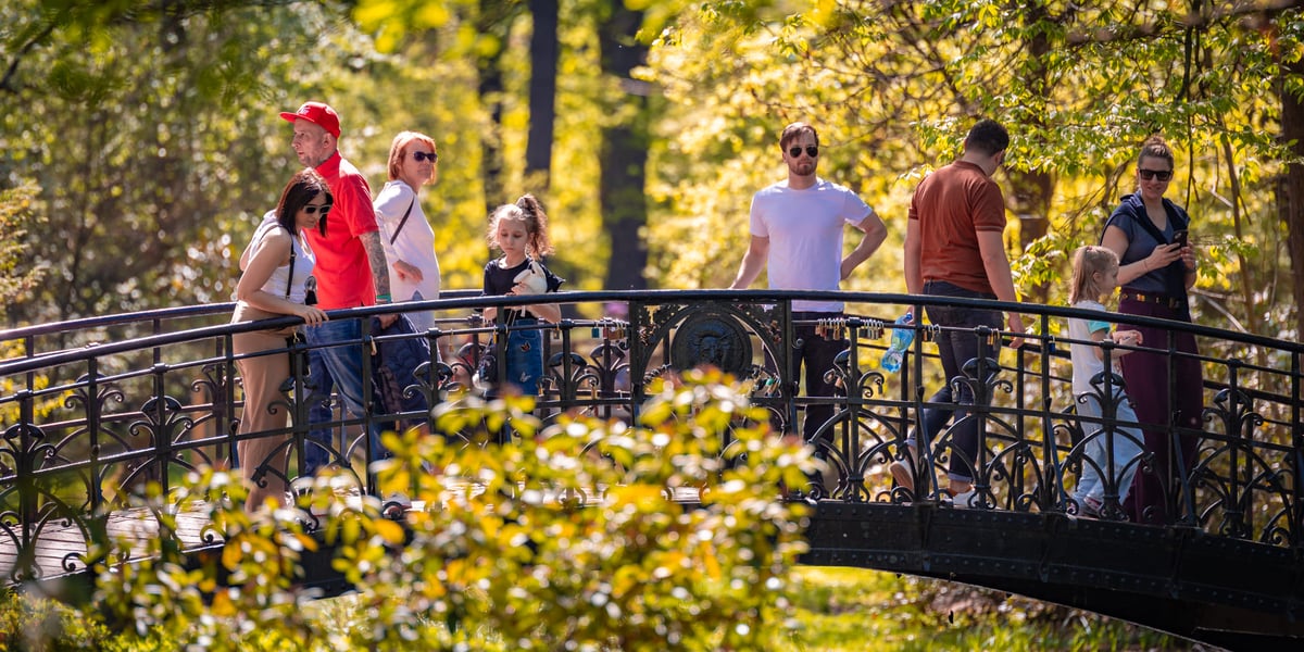 Wrocławianie na spacerach. Park Szczytnicki, Wielkanoc 20.04.2025