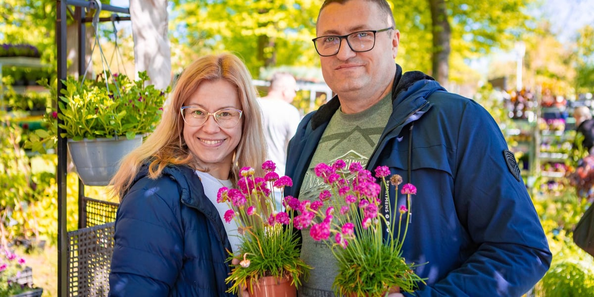 Uczestnicy wiosennej edycji kiermaszu ogrodniczego