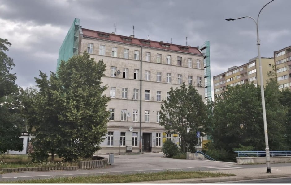 Remontowana kamienica na Legnickiej 27