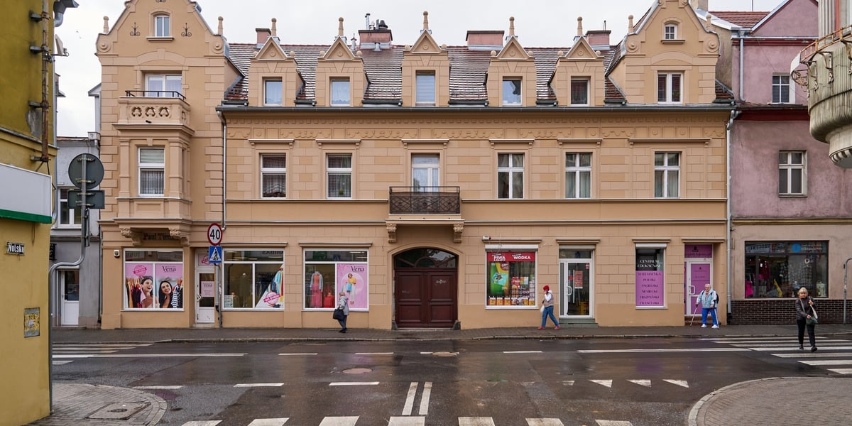 Kamienica Średzka 25 po remoncie, październik 2025