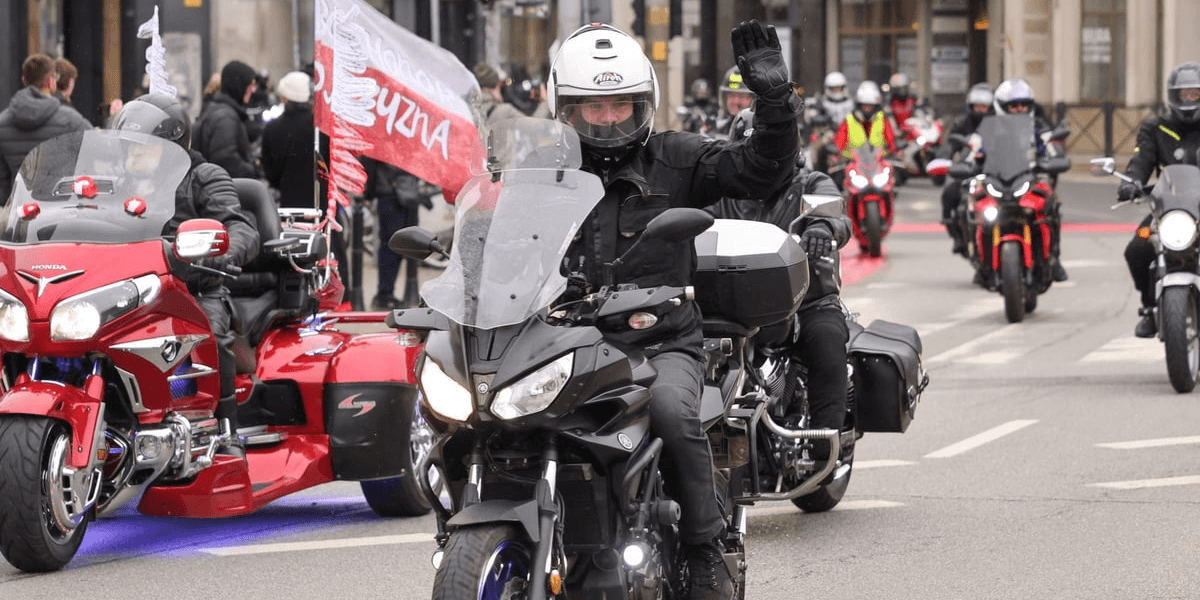 Kawalkada motocykli z okazji Święta Niepodległości we Wrocławiu, 11 listopada 2025