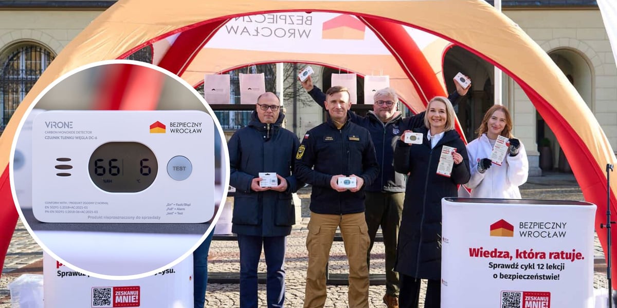 Na zdjęciu głównym stoją od lewej Bartłomiej Bajak, dyrektor Wydziału Bezpieczeństwa i Zarządzania Kryzysowego, mł. bryg. Tomasz Szwajnos, zastępca komendanta miejskiego Straży Pożarnej we Wrocławiu, Tomasz Sikora, zastępca dyr. Wydziału Komunikacji Społecznej UM Wrocławia, Agata Dzikowska, koordynatorka Programu Bezpieczny Wrocław, wolontariuszka akcji. 