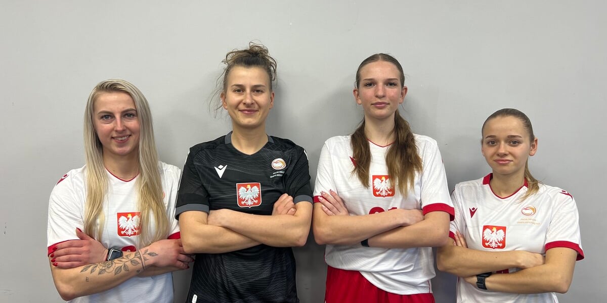 Klaudia Łasicka, Lidia Maziarz, Maria Dydymska i Oliwia Gała.