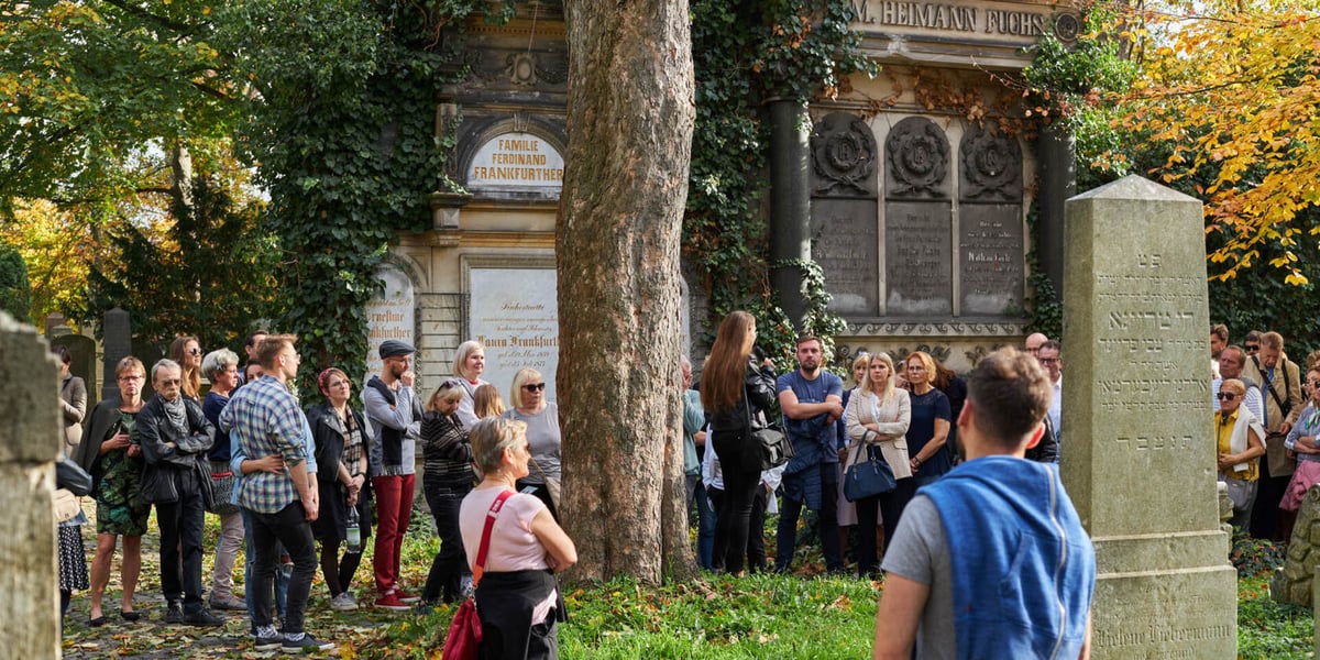 Na zdjęciu stary cmentarz żydowski przy ul. Ślężnej we Wrocławiu