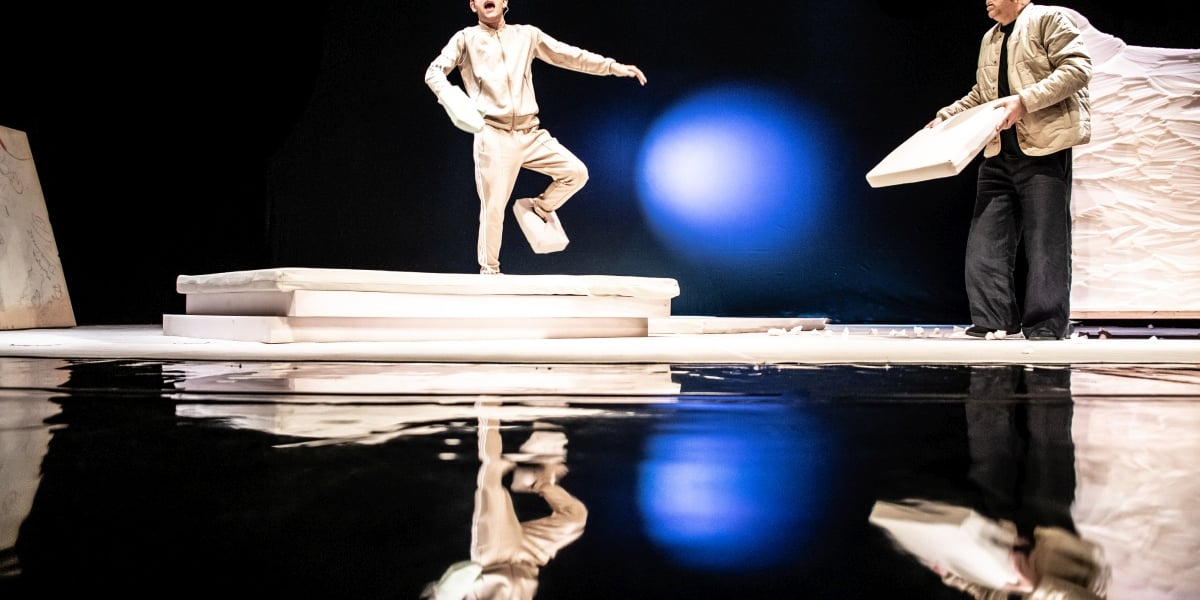 Na zdjęciu Pinokio w spektaklu Wrocławskiego Teatru Lalek