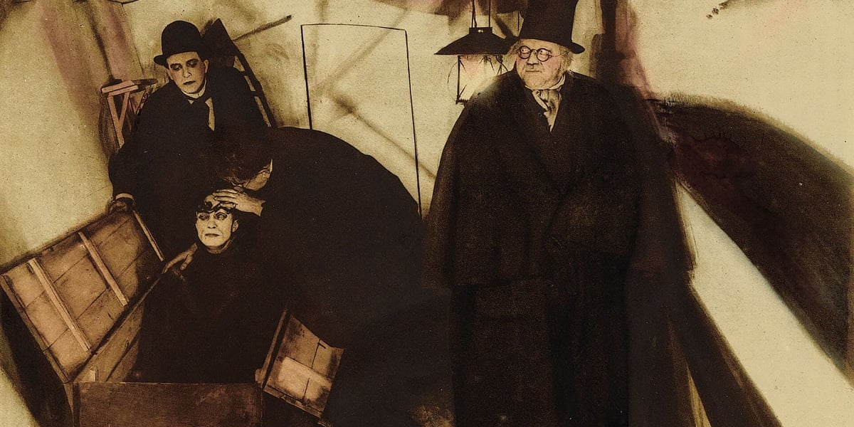 „Gabinet doktora Caligari” z 1920 roku. Scena, w której lekarze badają Cezara