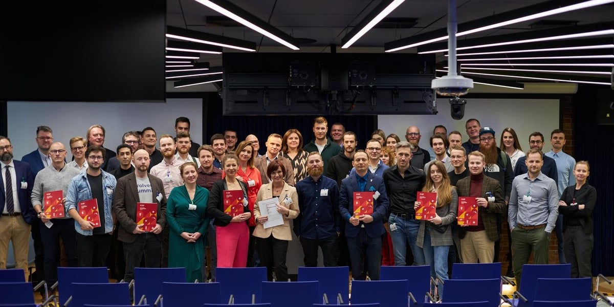 Na zdjęciu uczestnicy spotkania. W piątek, 9 grudnia br., w siedzibie Google we Wrocławiu zaprezentowano najbardziej wyczekiwaną publikację polskiej branży startupowej, czyli najnowszy raport „Polskie Startupy 2022”.