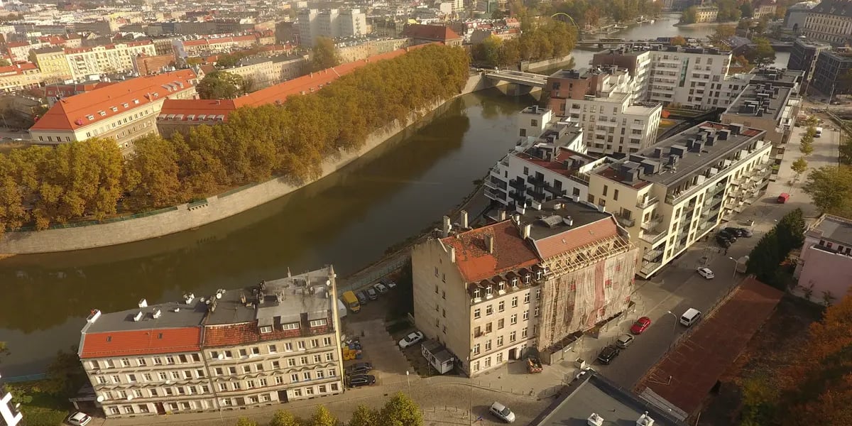 Nieruchomości na sprzedaż