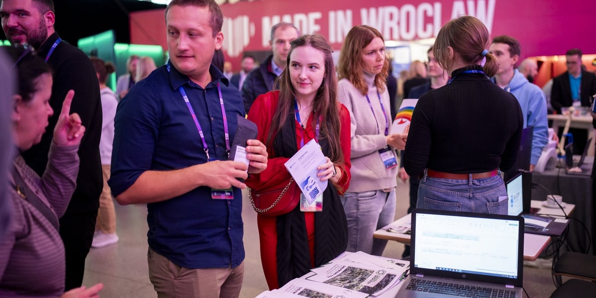 Kobiety i mężczyźni na Made in Wroclaw 2024 