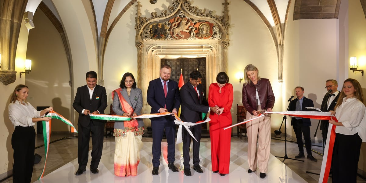 Uroczysta inauguracja Izby Współpracy Polsko-Indyjskiej we wrocławskim Ratuszu.